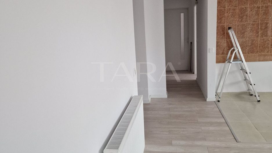 Apartament cu 3 camere și garaj în Baciu, zona Regal. - Poză 2