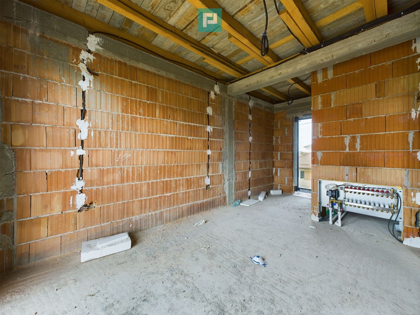 Casă Nouă, Proiect Contemporan în Domnești Clinceni - Poză 9