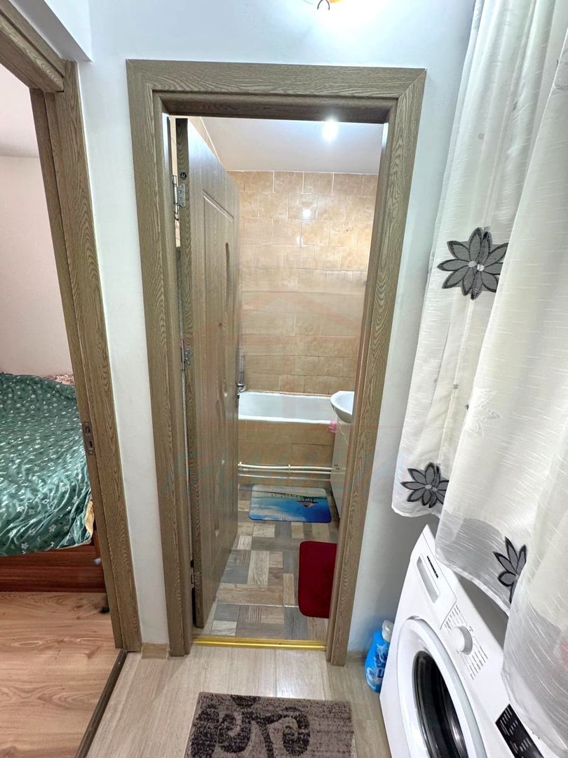 43ooo euro NEGOCIABIL!!! apartament, 2 camere decomandate,  Micro20 - Poză 5