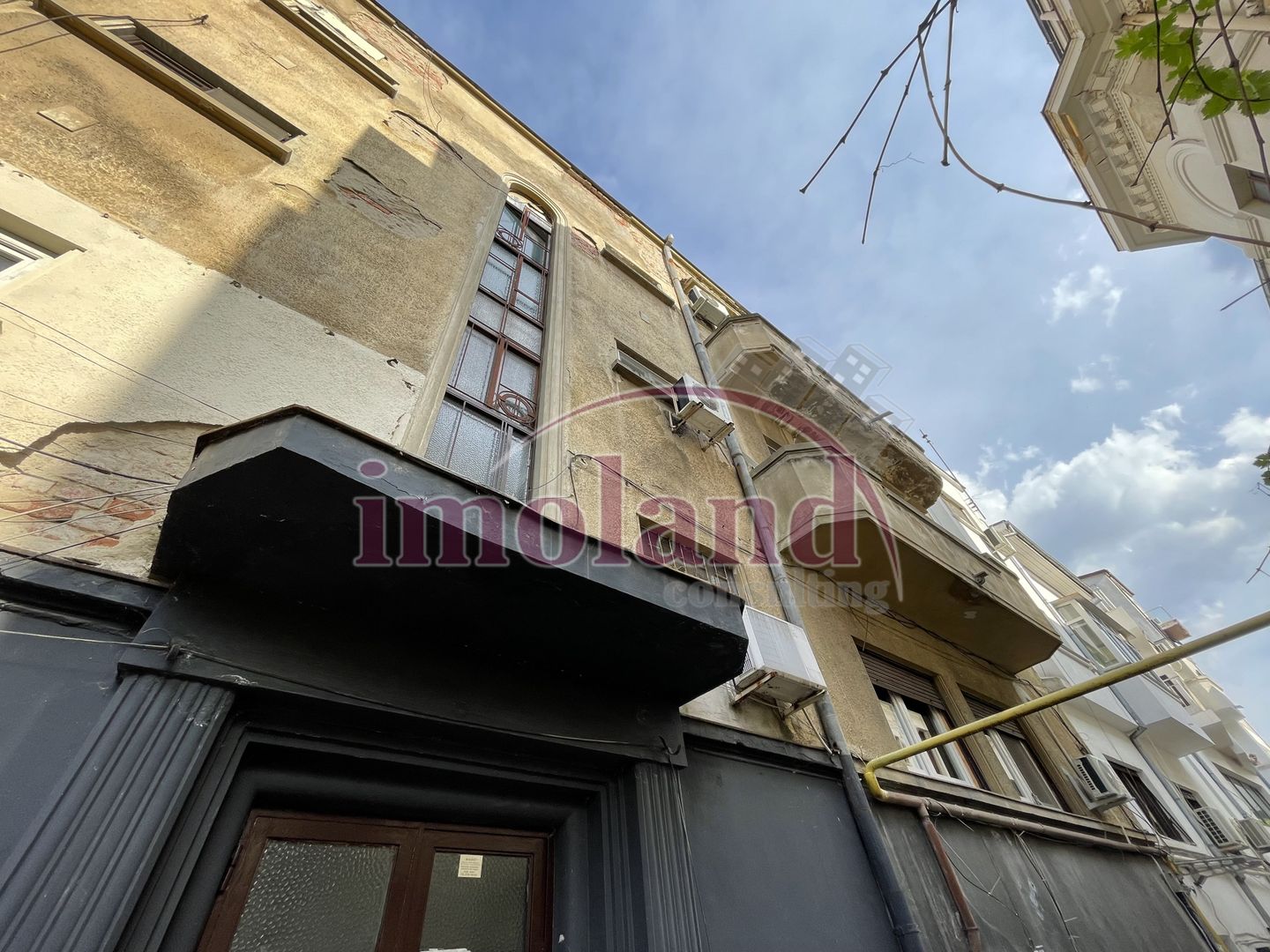 Vanzare apartament 2 cam + garaj in bloc tip vila | Dorobanti - Poză 2