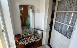 De Vânzare - Casă, Strada Griviței - Poză 29