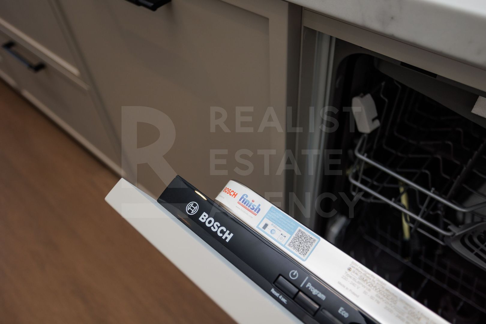 Vânzare, apartament, 2 camere, str. Calea Ieșilor, Sculeni - Poză 20