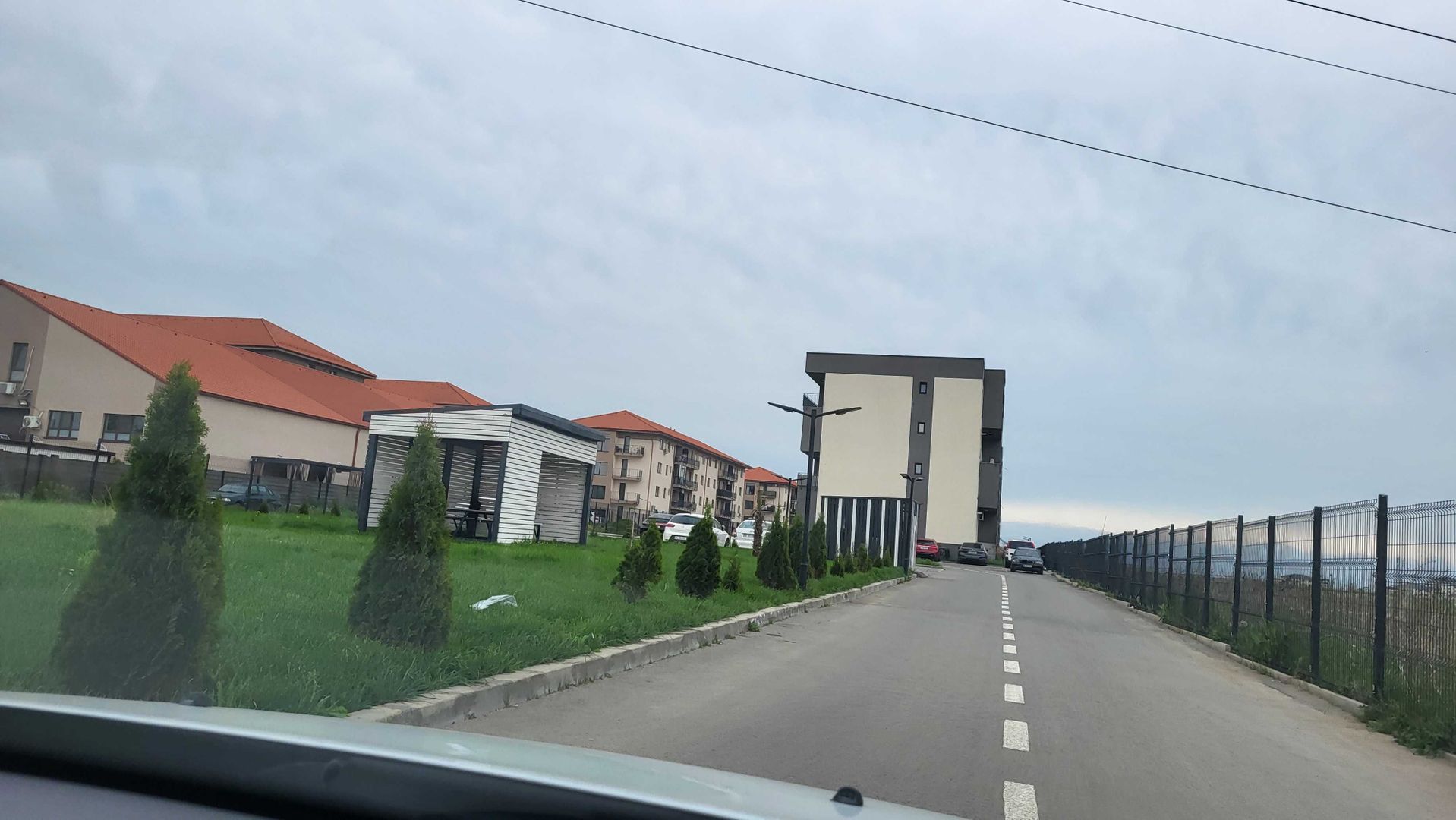 Apartament 2 camere Dobroesti, centrala proprie, in complex nou! - Poză 2