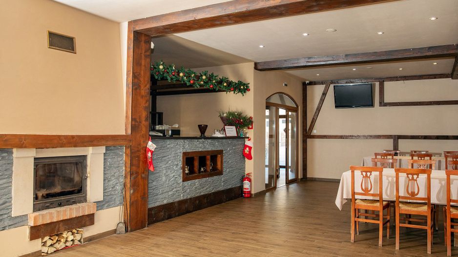 Pensiune, teren 4.460 mp, Hidișelul de Jos, Bihor. 685.000 Euro (neg). - Poză 16