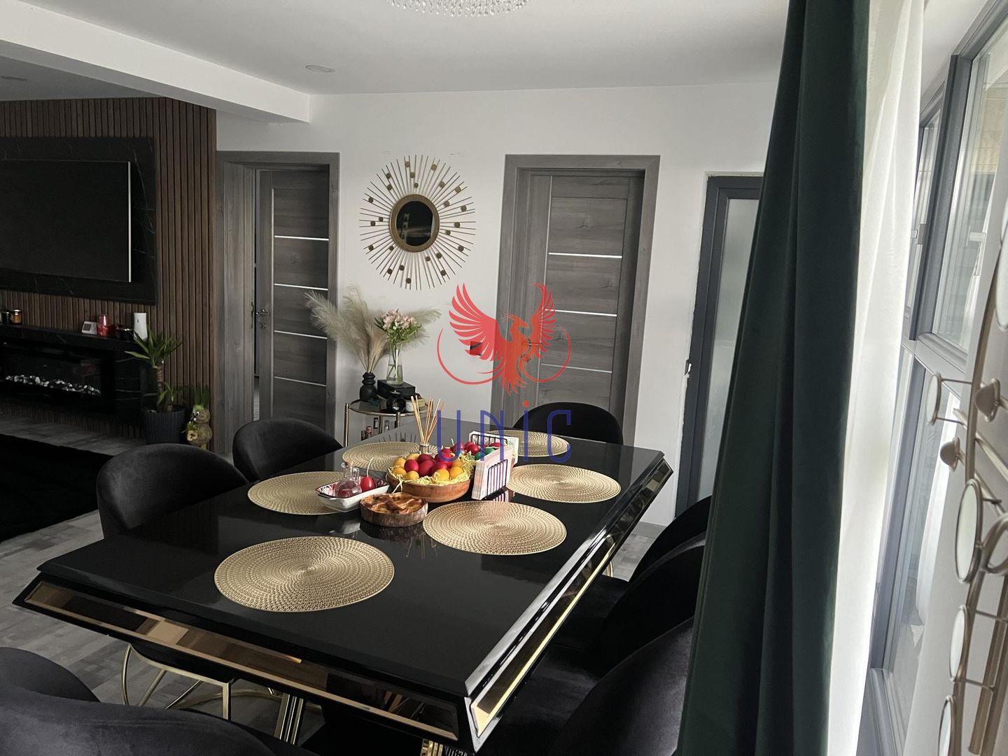 Casa de lux , zona  rezidentiala Popoveni - Poză 2