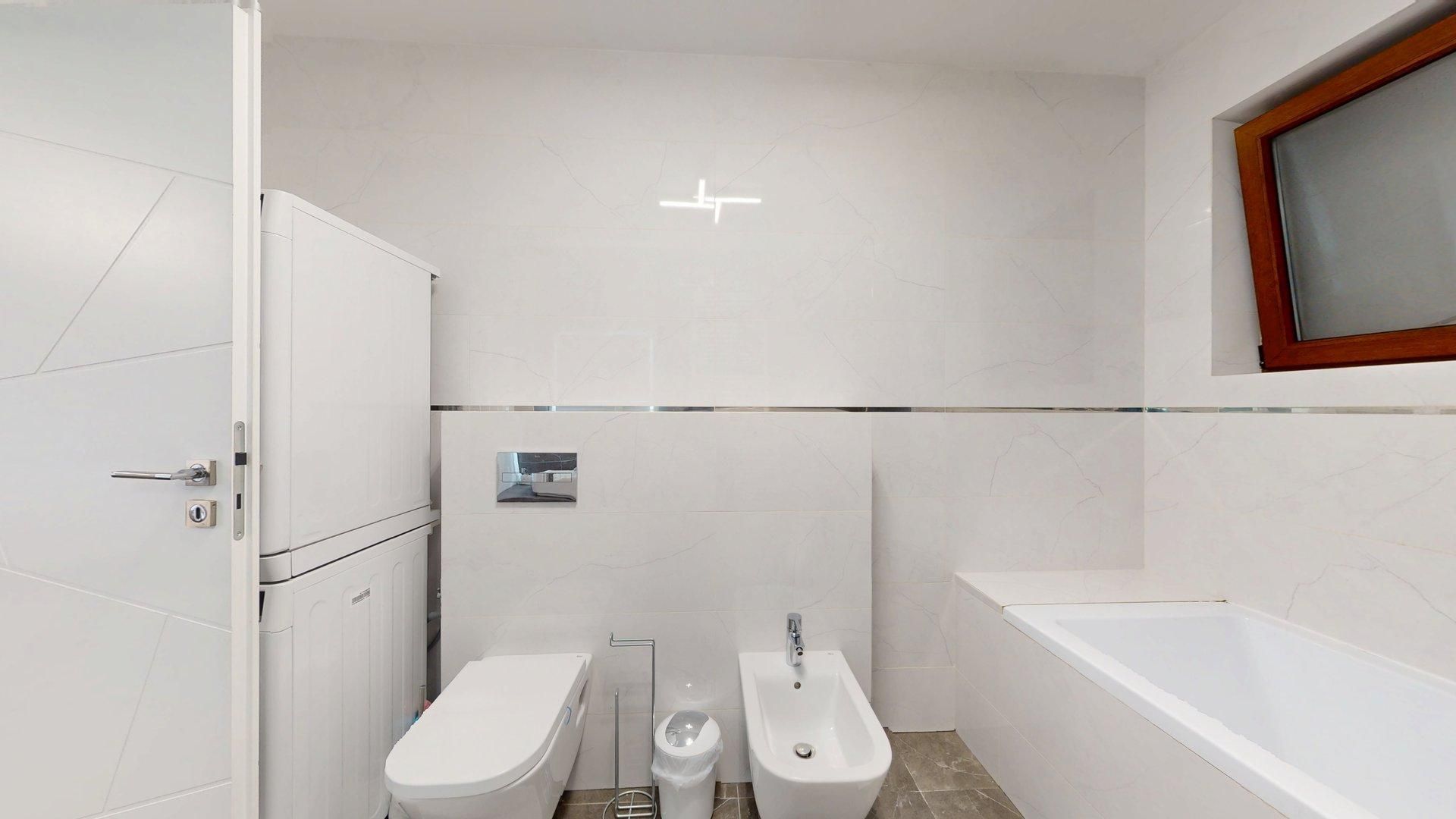 Apartament 3 camere, 77 mp + curte 32 mp, parter – Otopeni - Poză 6