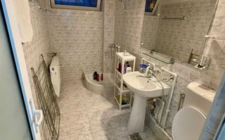 Garsoniera Pajura Spatioasa - Poză 7