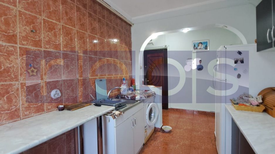 VANZARE 4 CAMERE | 99MP | DECOMANDAT | 2 BAI | CENTRALA | ROSIORI DE VEDE - Poză 9