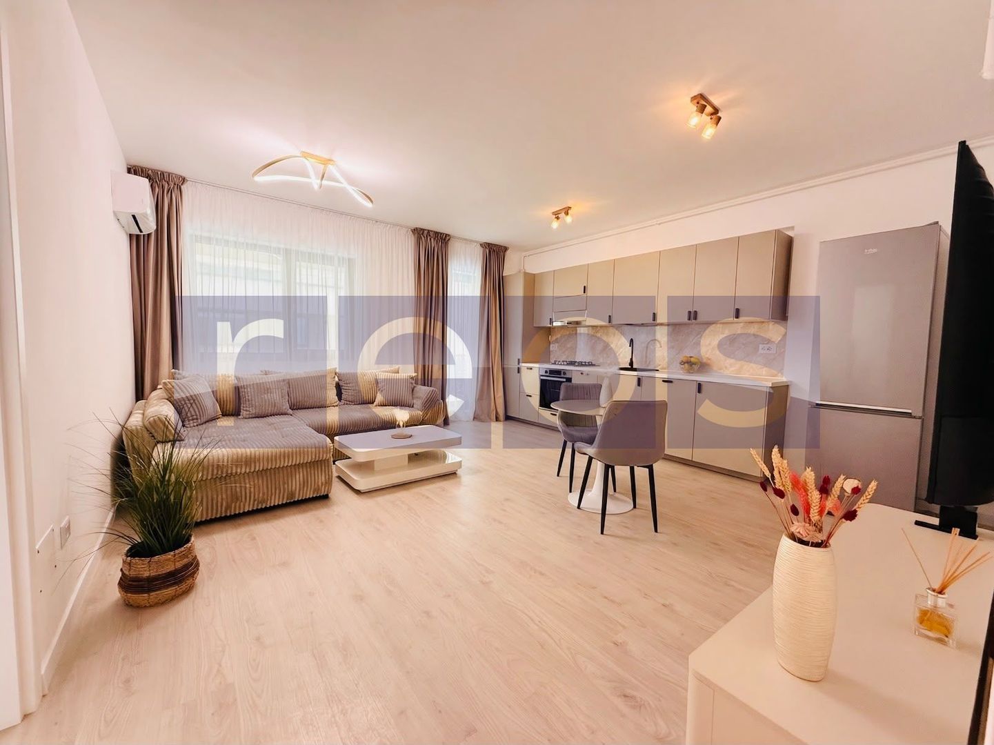 VANZARE 2CAMERE | ROND OMV | 56MP | PARTER | MOBILAT-UTILAT LUX PARCARE - Poză 12
