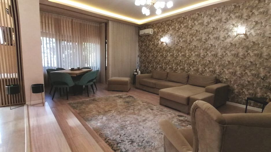 COICIU (Cod 01) Armonie și Eleganță pentru Două Generații! - Poză 7