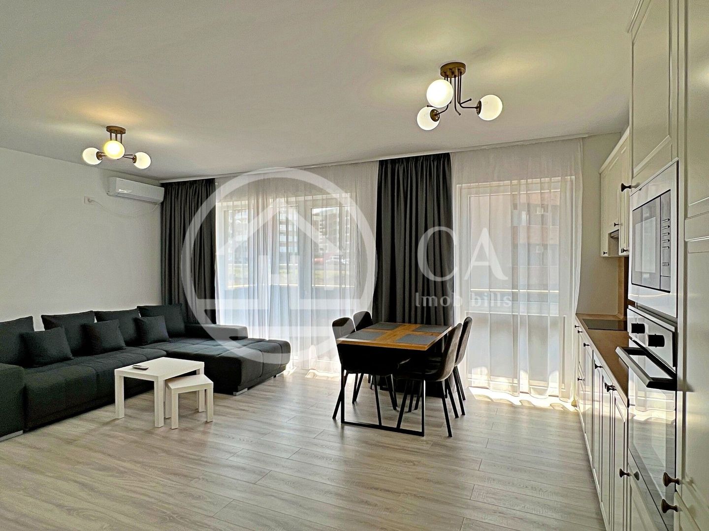 Apartament cu 3 camere de închiriat în Prima Universității, Oradea - Poză 1