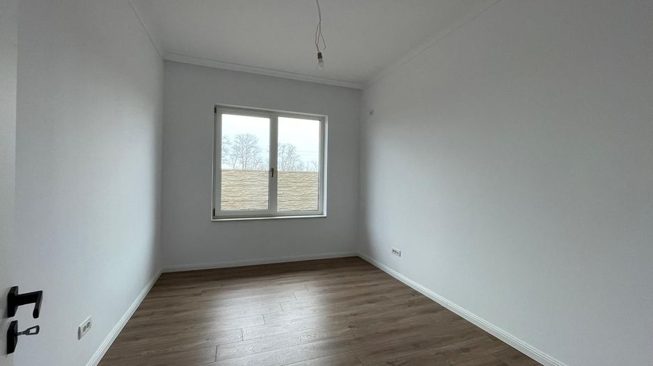 Duplex Parter - 85 mp - Mosnita Noua - Zona Valery - Poză 5