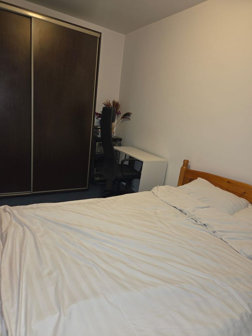 AP. 2 CAMERE LUJERULUI, METROU 1 MINUT, RENOVAT, BUCATARIE INCHISA - Poză 4