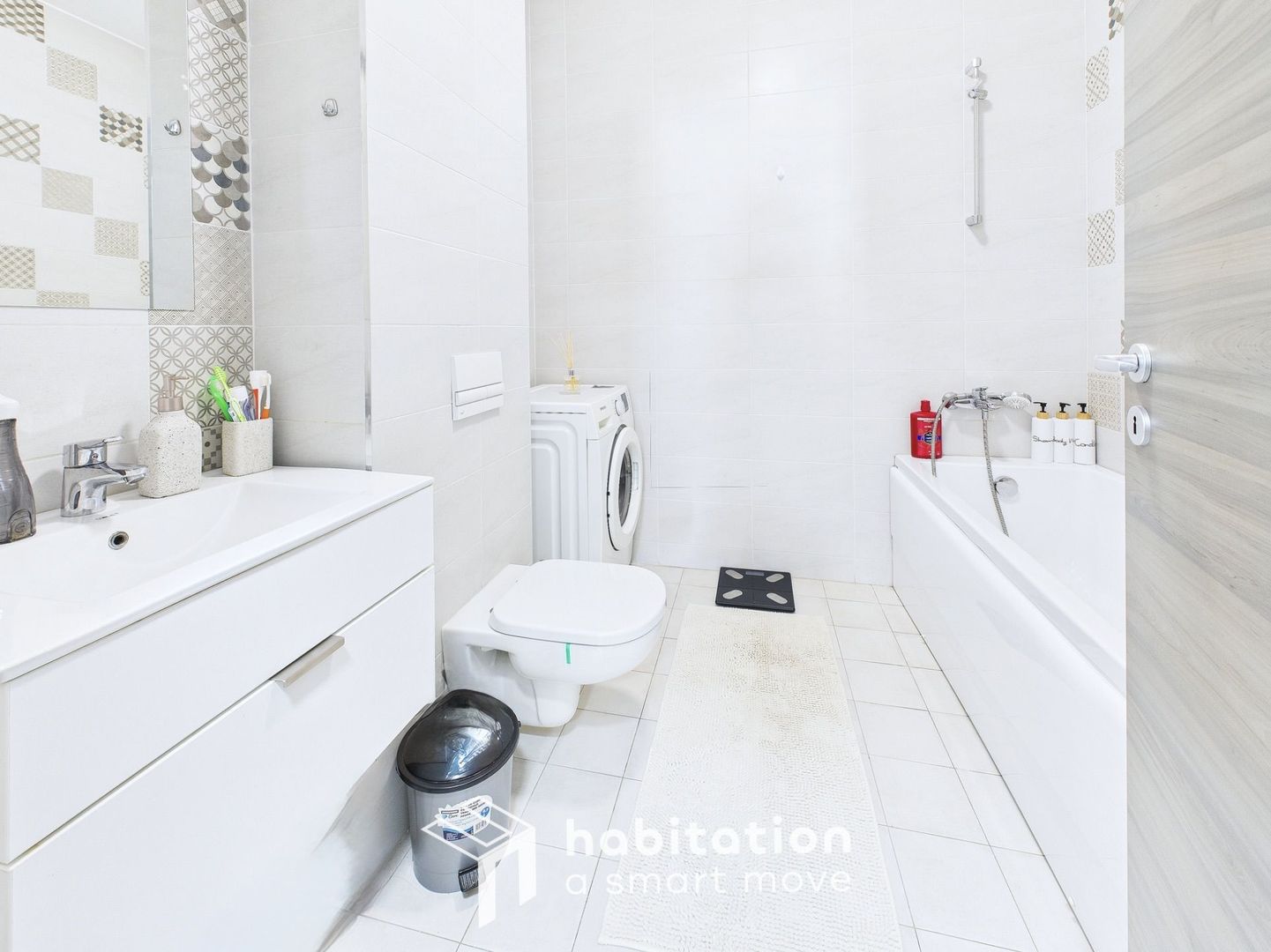 Refugiu urban: 2 camere, decomandat, în Bucovina, langă Iulius Town - Poză 17