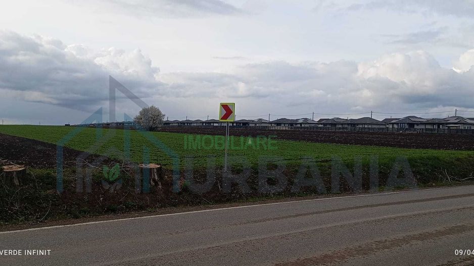 Teren Intravilan Vorovesti, 1 ha, deschidere la DJ 248A - Poză 1