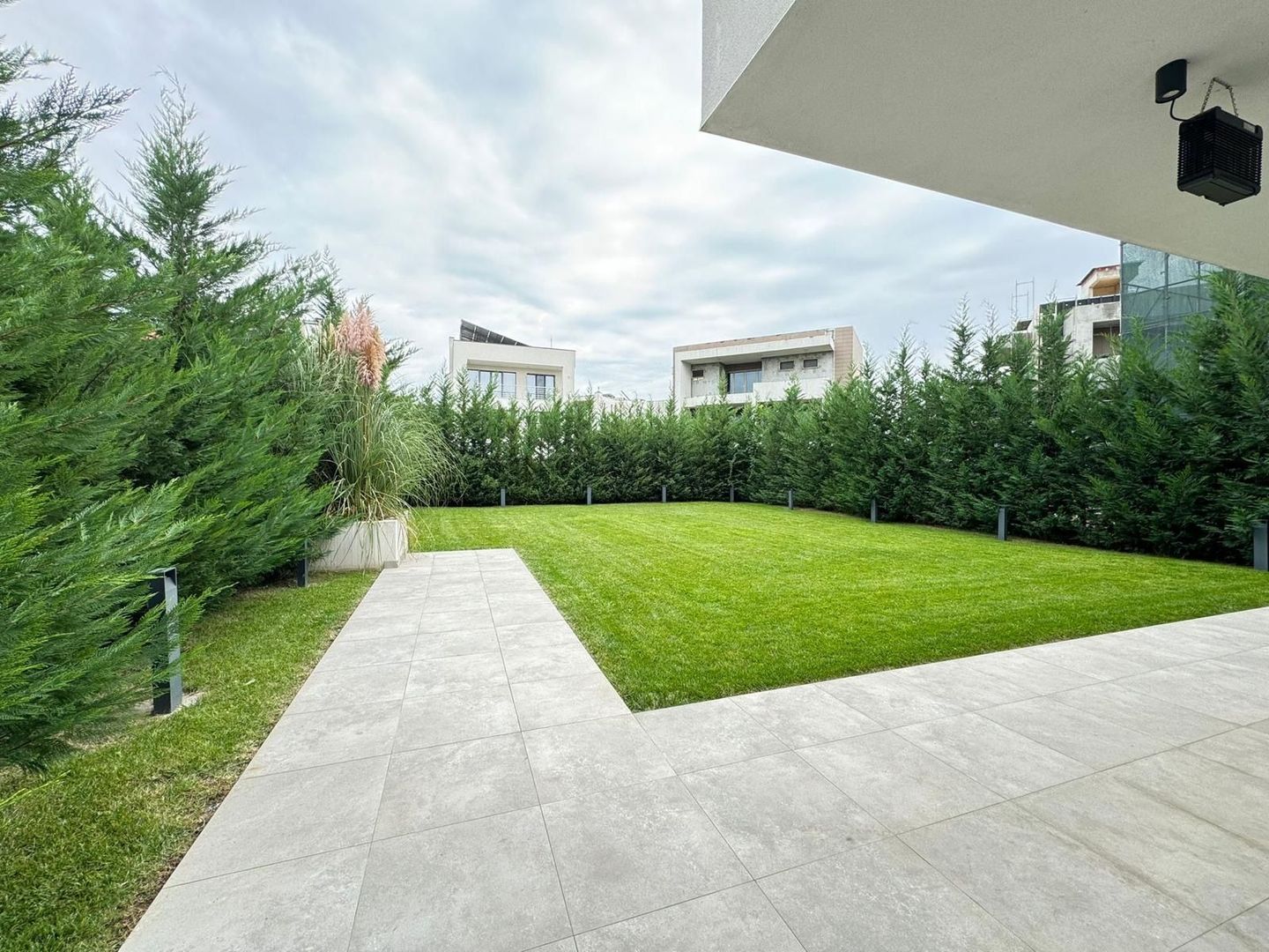 Vila  6 camere de inchiriat - Poză 23