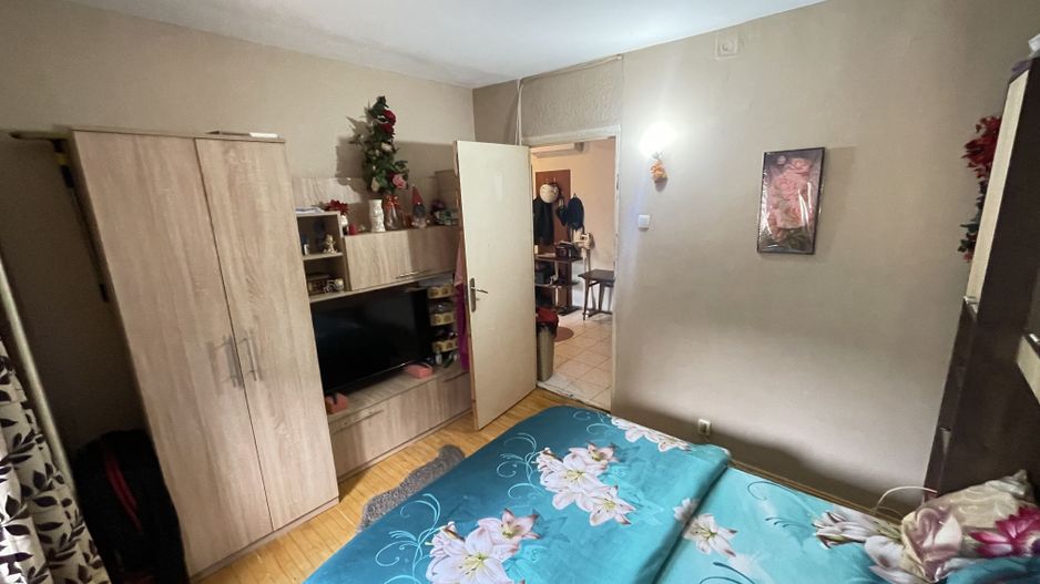 Dambovita | 2 camere | Decomandat | Etaj intermediar - Poză 9