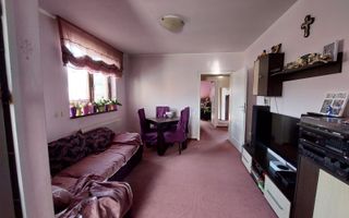 APARTAMENT IN VILA, 4 camere si terasa, Floresti central. - Poză 2