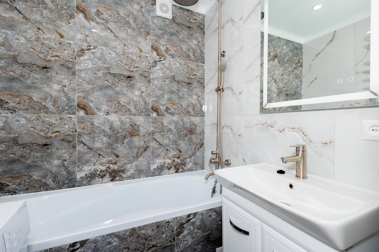 Vânzare, apartament, 2 camere + living, Miron Costin, Rîșcani - Poză 9