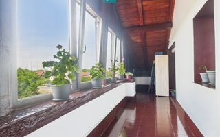 Apartament deosebit cu 3 camere , zona Fratelia - Poză 14