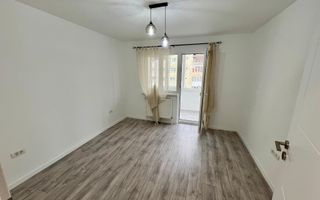 Apartament 4 camere renovat, 79 mp cu logie, Vasile Aaron, Sibiu - Poză 5