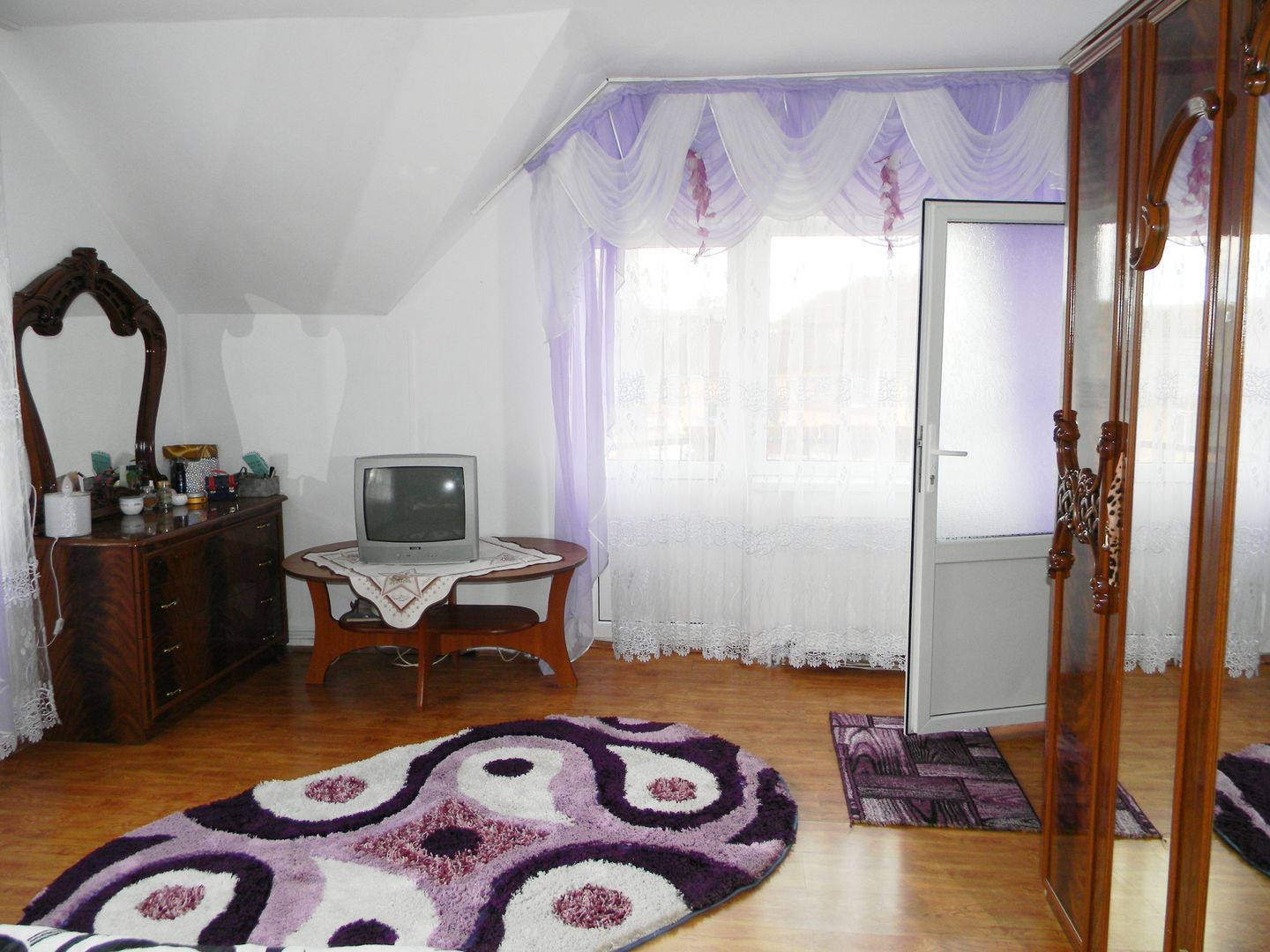 Casa mobilata in Centrul Mun. Sacele - Poză 14