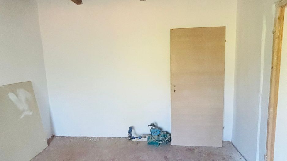 Casă și teren, 1.000 mp, Ciulești. 18.000 E. Comision 0 - Poză 11