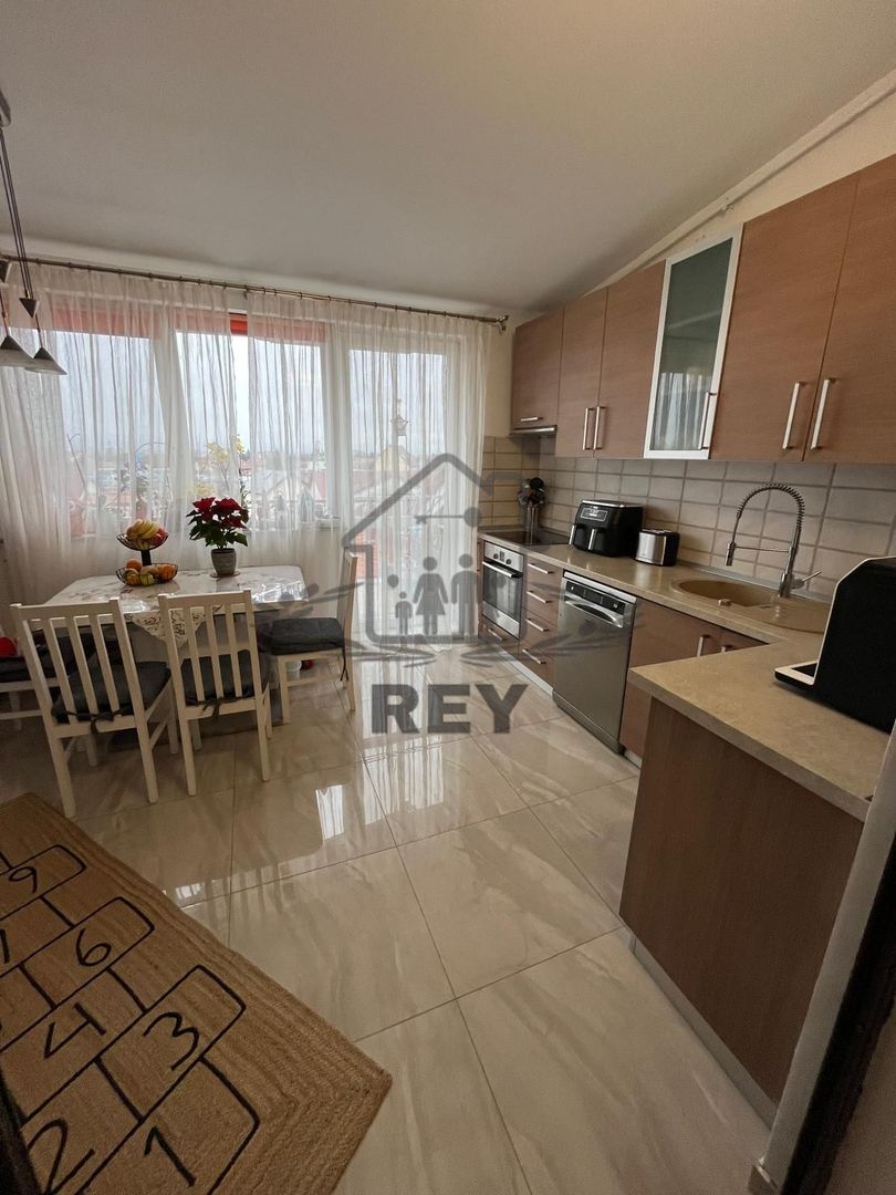 Apartament de vânzare 2 camere V. Aurie - Poză 8
