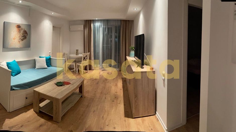 Apartament 2 camere de vânzare | Cosmopolis | parcare | vedere piscină - Poză 1