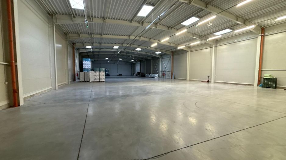 Spatiu industrial de inchiriat, 2.385 mp suprafata utila - Poză 15