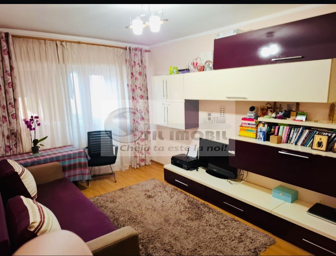 Pacurari-apartament 2 camere decomandat, 52 mp, mobilat și utilat - Poză 1