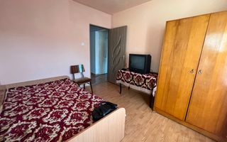 Apartament decomandat 3 camere 64 mp-2 balcoane-Zona Sensul Vechi - Poză 1