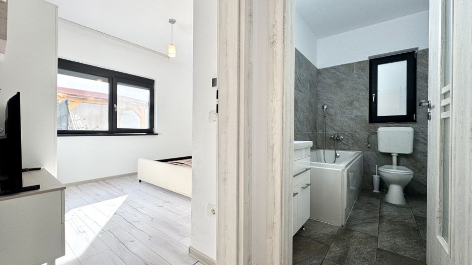 Confort și liniște: 3 camere cu curte – Lipovei - Poză 26