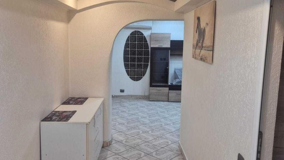 Apartament spațios cu 2 camere - Poză 4