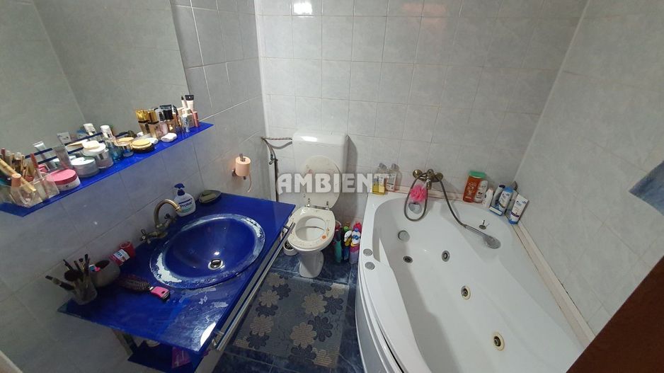 Apartament 3 camere, etaj 4, zona CARTIER; - Poză 3
