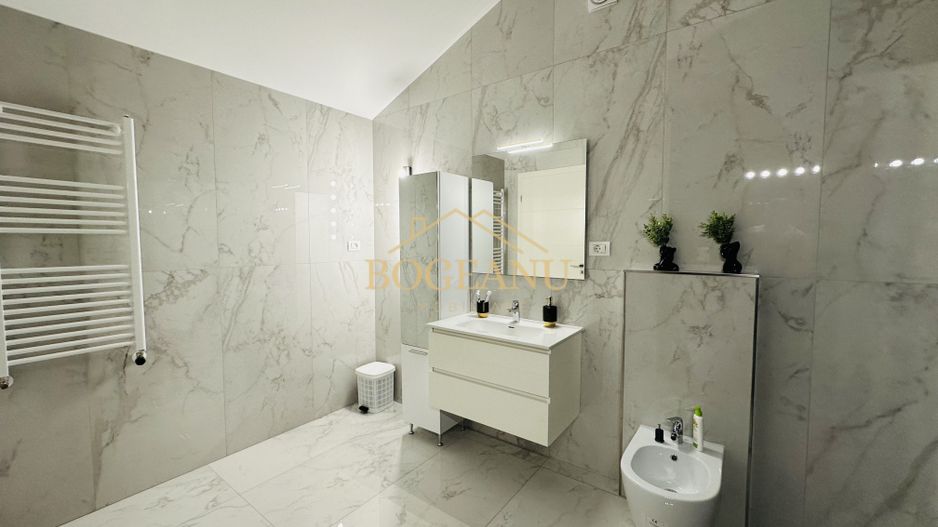 BG10 Penthouse de Lux,4 cam,Piscina,Asfalt - Poză 20