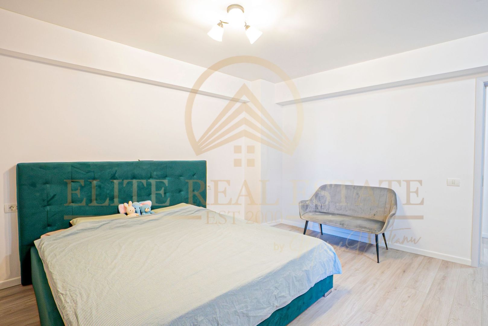 ICIL - Apartament 2 camere  bloc nou, 60 mp utili, mobilat si utilat. - Poză 10