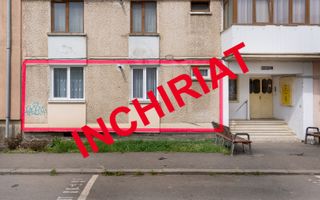 Spațiu pentru birou / salon / cabinet (38 mp) - Poză 1