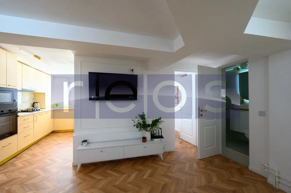 VANZARE APARTAMENT VILA DOROBANTI 45MP 2 CAMERE RENOVAT 2026 CENTRALA PROPRIE - Poză 5