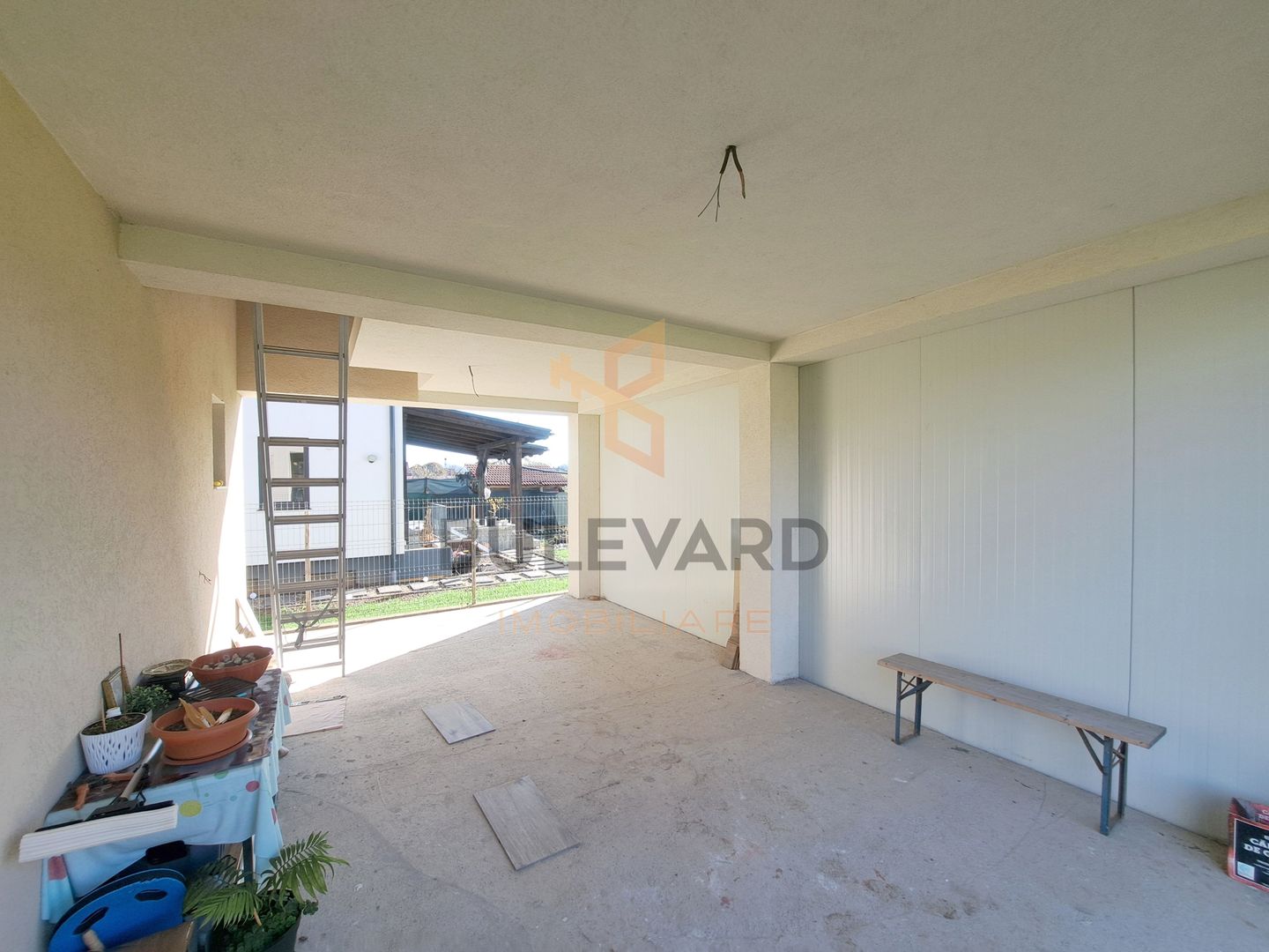 Casa noua + atelier 49 mp + teren 1030 mp! - Poză 21