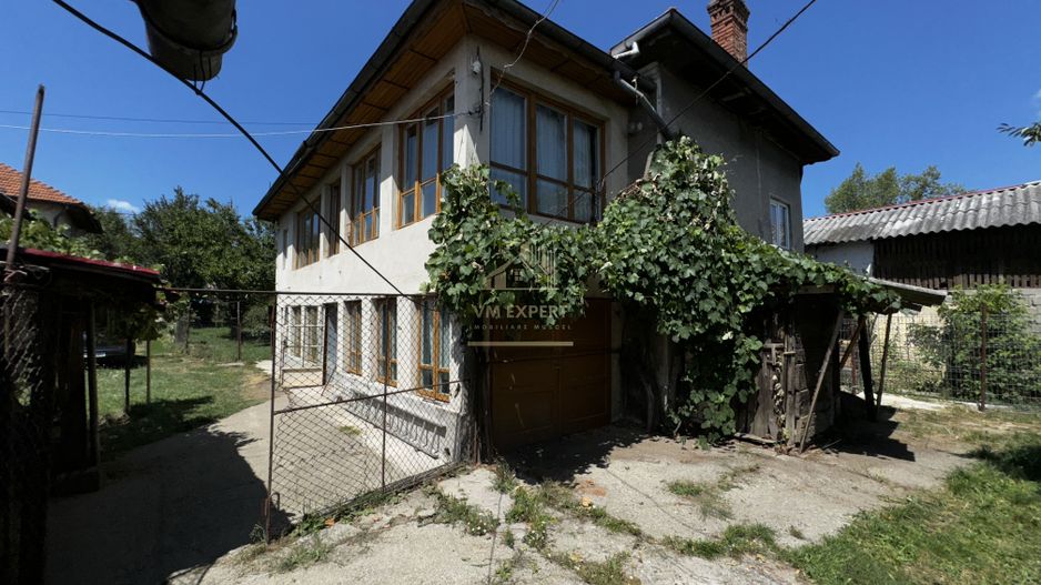 CASA 4 CAMERE CAMPULUNG, TEREN 3213 MP - Poză 1