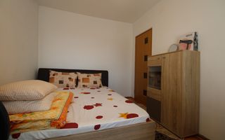 Piata Victoriei, 3 camere, centrala proprie - Poză 11