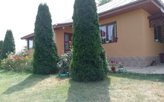 Casă de vacanță modernă cu teren generos –15min de Tecuci - Poză 1