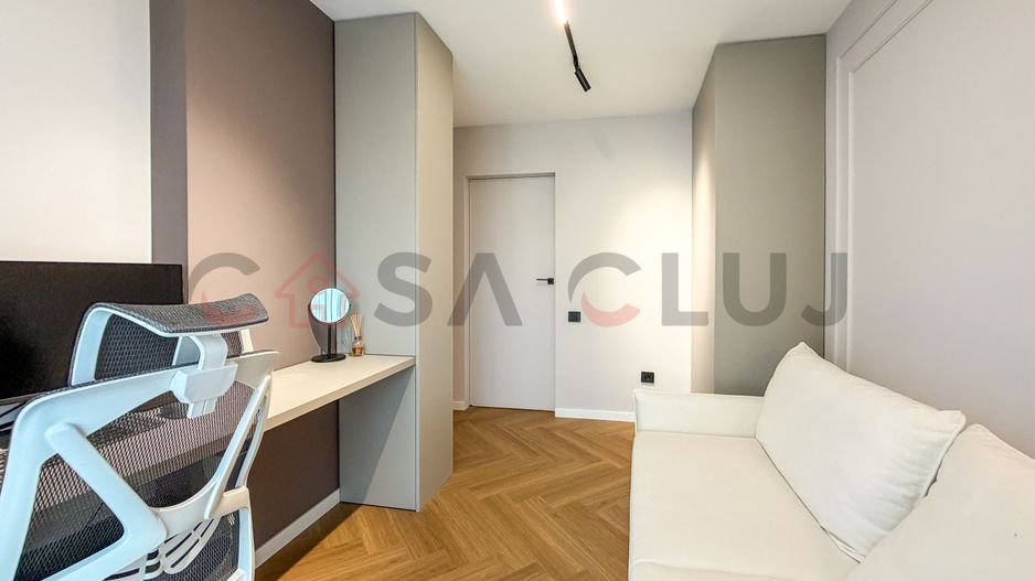 3 camere -cu view spre Baza Sportiva - Poză 11