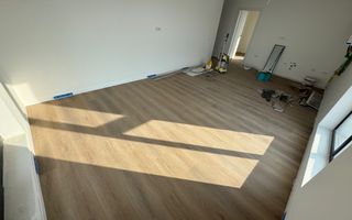 Apartament 2 camere 23 august OTOPENI - Poză 6