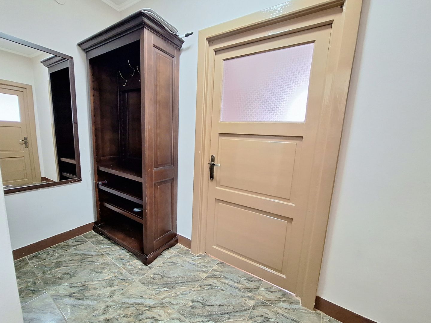 Apartament cu 2 camere, mobilat si utilat, strada Lunga - Brasov. - Poză 10