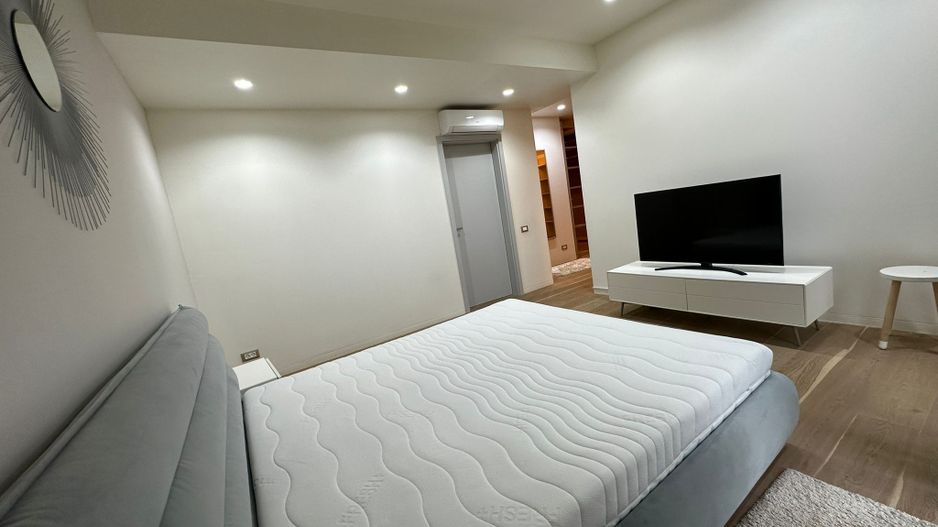 LUXURY MANSION FOR RENT - Poză 6