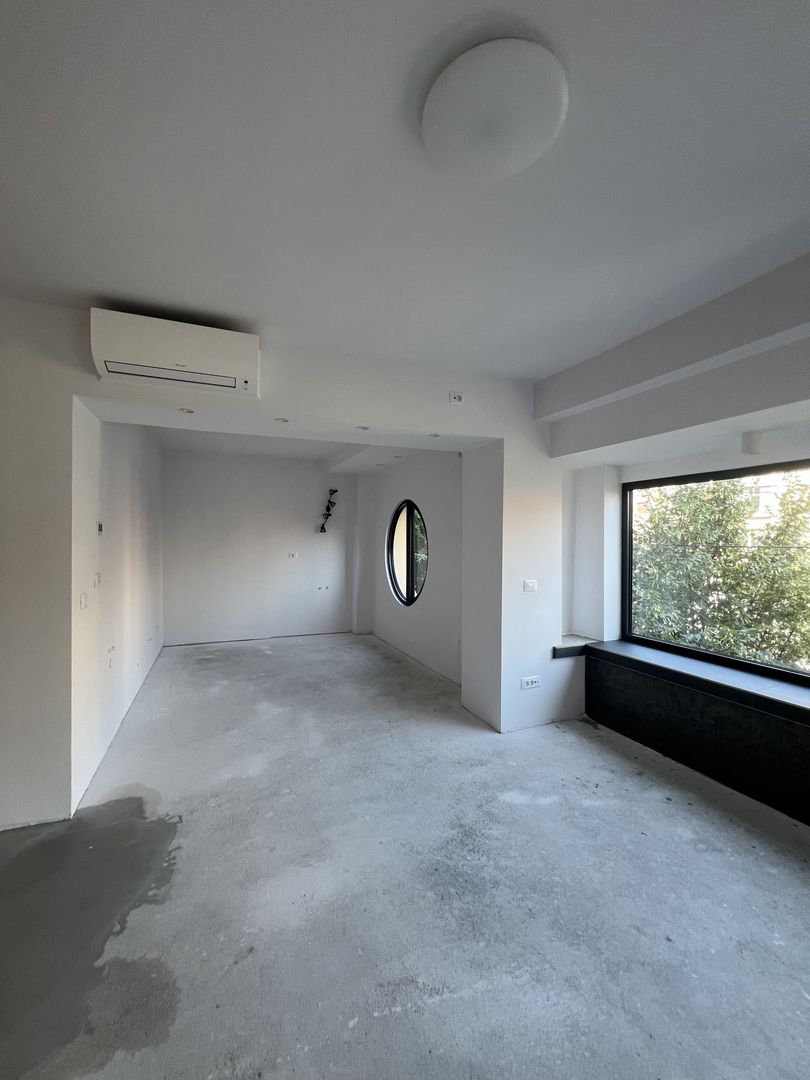 SAD CU VEDERE PANORAMICA - Poză 14