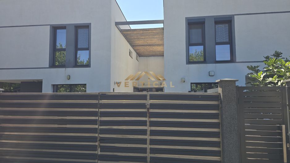 Vila duplex de vanzare / Intrare comuna Berceni - Poză 4