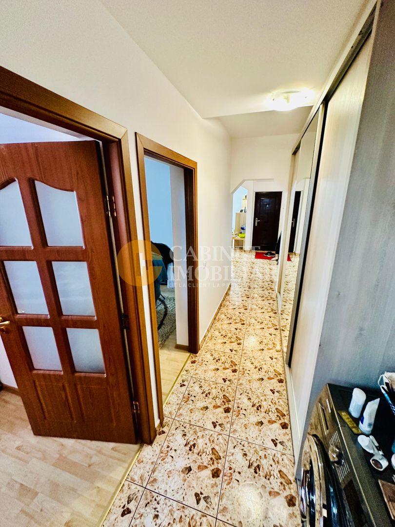 Apartament cu 3 Camere Decomandat - Zona Nicolina 2 - Bloc 1989 - Poză 7